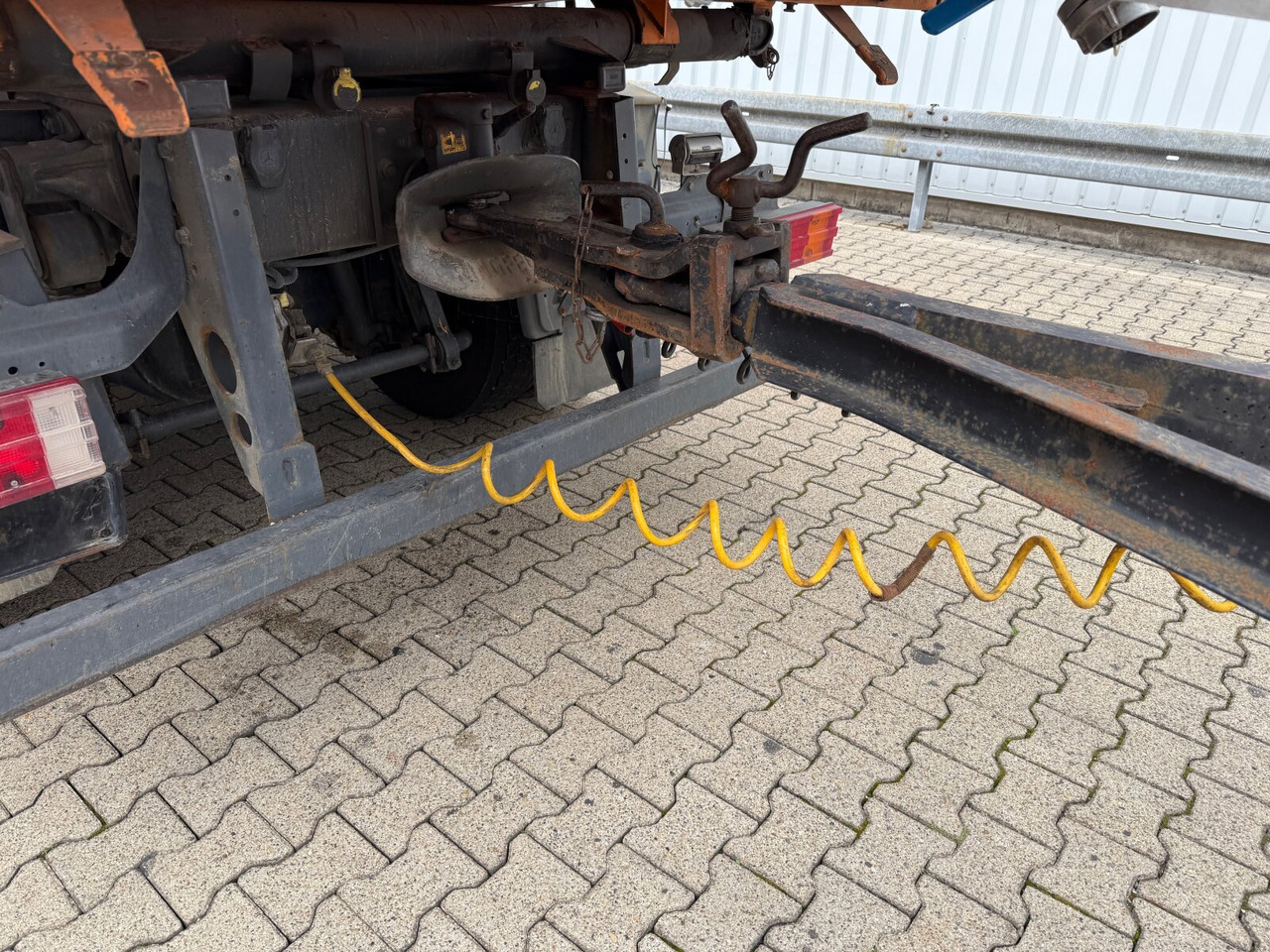 TA 30 TA 30, hydr. Rampen - Низкорамный прицеп: фото 4 TA 30 TA 30, hydr. Rampen - Низкорамный прицеп: фото 4