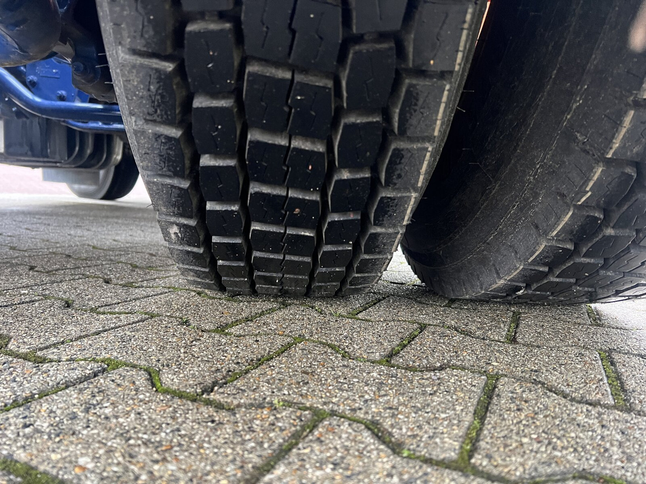 MAN TGX 26.500 6X2/4 BLS TGX 26.500 6X2/4 BLS, Intarder, Vorlauflenk-/lift, Standklima, XXL-Fahrerhaus - Тягач: фото 4 MAN TGX 26.500 6X2/4 BLS TGX 26.500 6X2/4 BLS, Intarder, Vorlauflenk-/lift, Standklima, XXL-Fahrerhaus - Тягач: фото 4