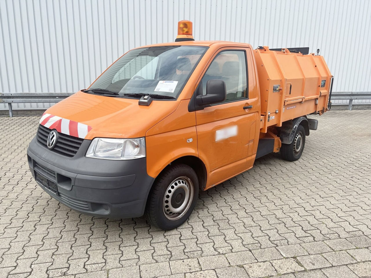 Volkswagen T5 1.9 TDI 4x2 Müllwagen T5 1.9 TDI 4x2, Hagemann Müllpreßaufbau ca. 3,4m³, Rechtslenker - Мусоровоз: фото 1 Volkswagen T5 1.9 TDI 4x2 Müllwagen T5 1.9 TDI 4x2, Hagemann Müllpreßaufbau ca. 3,4m³, Rechtslenker - Мусоровоз: фото 1