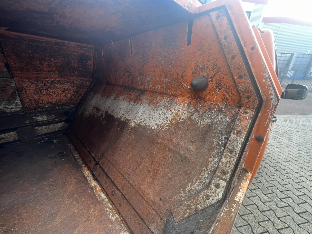 Volkswagen T5 1.9 TDI 4x2 Müllwagen T5 1.9 TDI 4x2, Hagemann Müllpreßaufbau ca. 3,4m³, Rechtslenker - Мусоровоз: фото 5 Volkswagen T5 1.9 TDI 4x2 Müllwagen T5 1.9 TDI 4x2, Hagemann Müllpreßaufbau ca. 3,4m³, Rechtslenker - Мусоровоз: фото 5