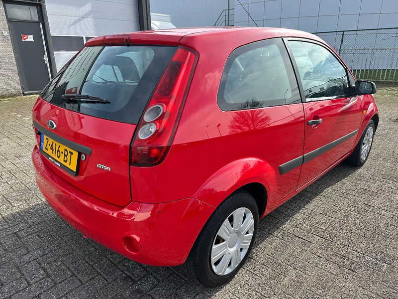 Ford Fiesta TDCi 1.4 + AIRCO + CARPLAY + REAR CAMERA + 194.511 KM - Хэтчбек: фото 5 Ford Fiesta TDCi 1.4 + AIRCO + CARPLAY + REAR CAMERA + 194.511 KM - Хэтчбек: фото 5