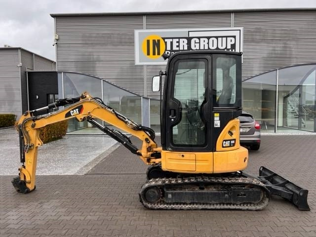 CAT 303 E CR - Мини-экскаватор: фото 1 CAT 303 E CR - Мини-экскаватор: фото 1