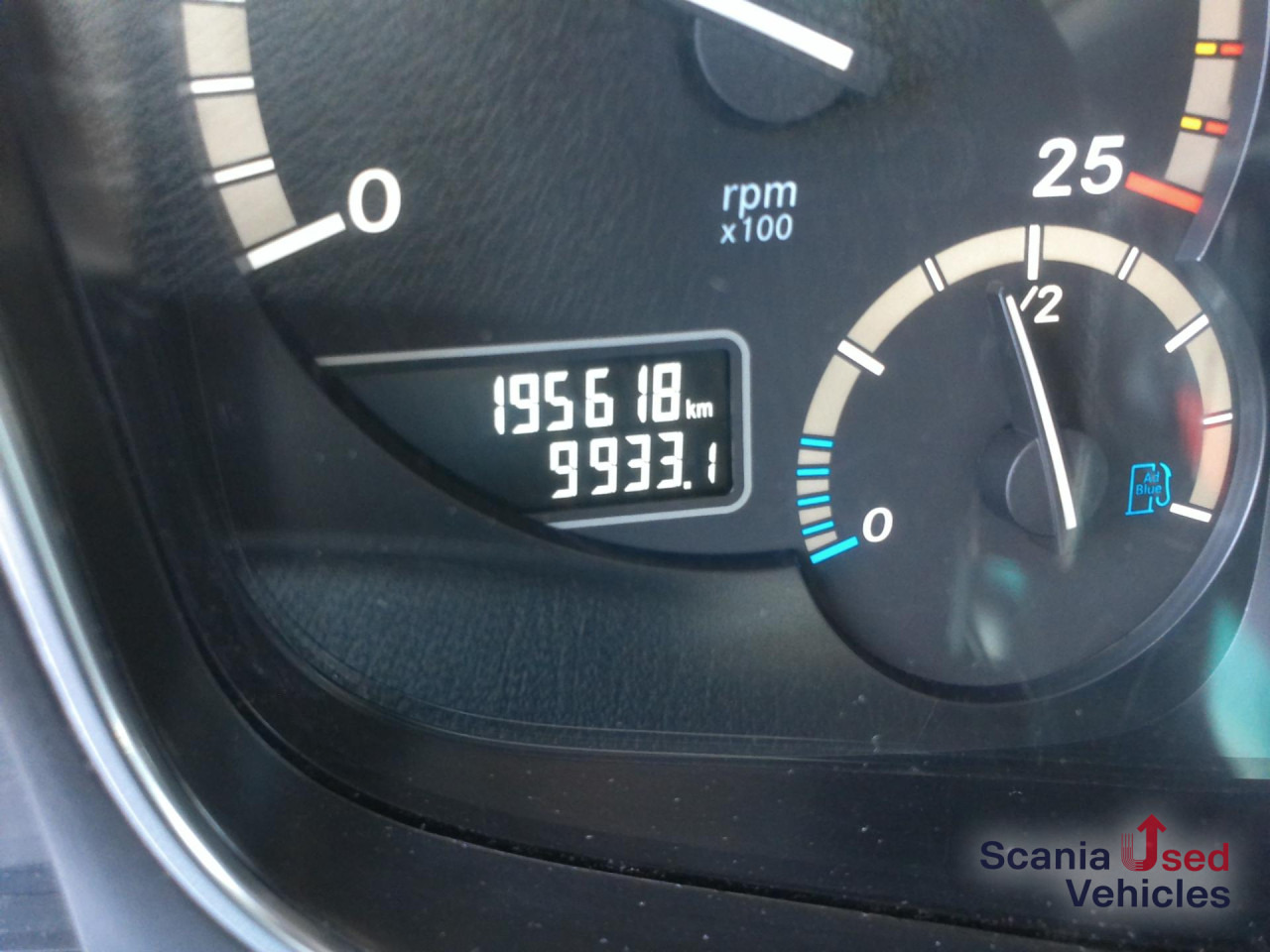 MERCEDES-BENZ Actros 2533L Volumen - Тентованный грузовик: фото 3 MERCEDES-BENZ Actros 2533L Volumen - Тентованный грузовик: фото 3