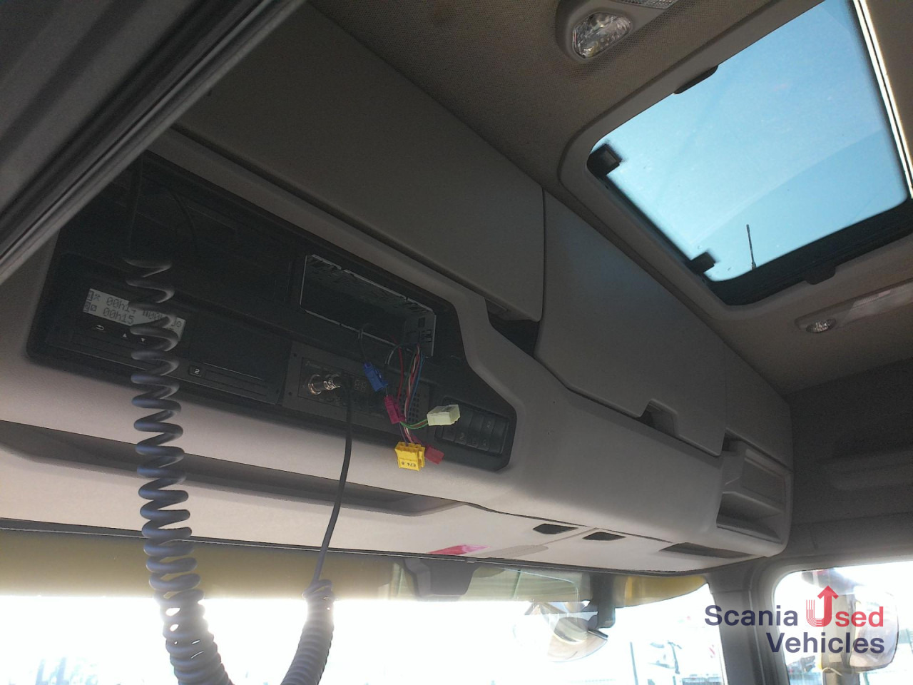 SCANIA R 500 B6x2*4NA Abrollkipper HIAB XR21S - Самосвал: фото 3 SCANIA R 500 B6x2*4NA Abrollkipper HIAB XR21S - Самосвал: фото 3