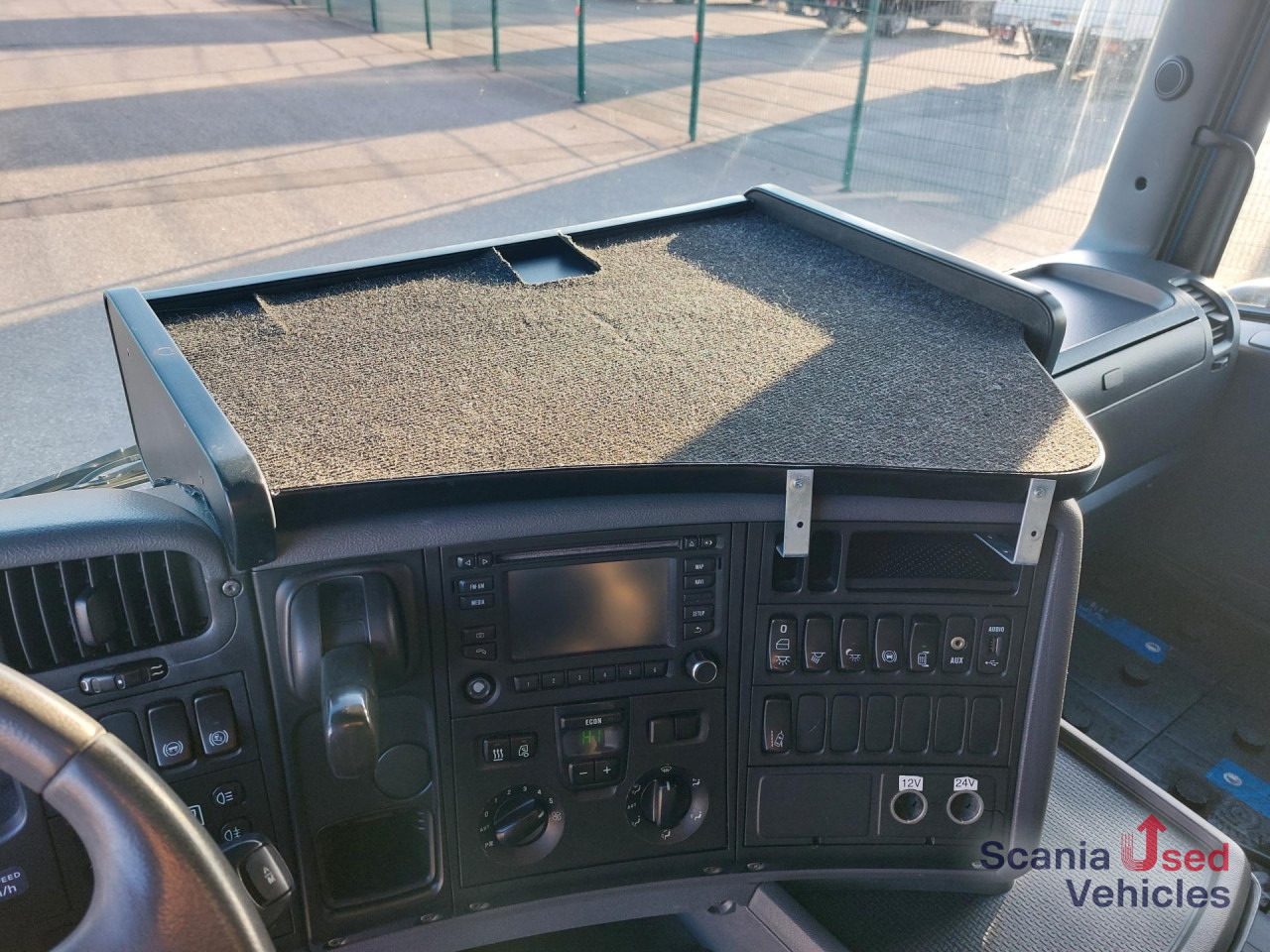 SCANIA G 410 LA4x2MNA Standklima - Тягач: фото 2 SCANIA G 410 LA4x2MNA Standklima - Тягач: фото 2