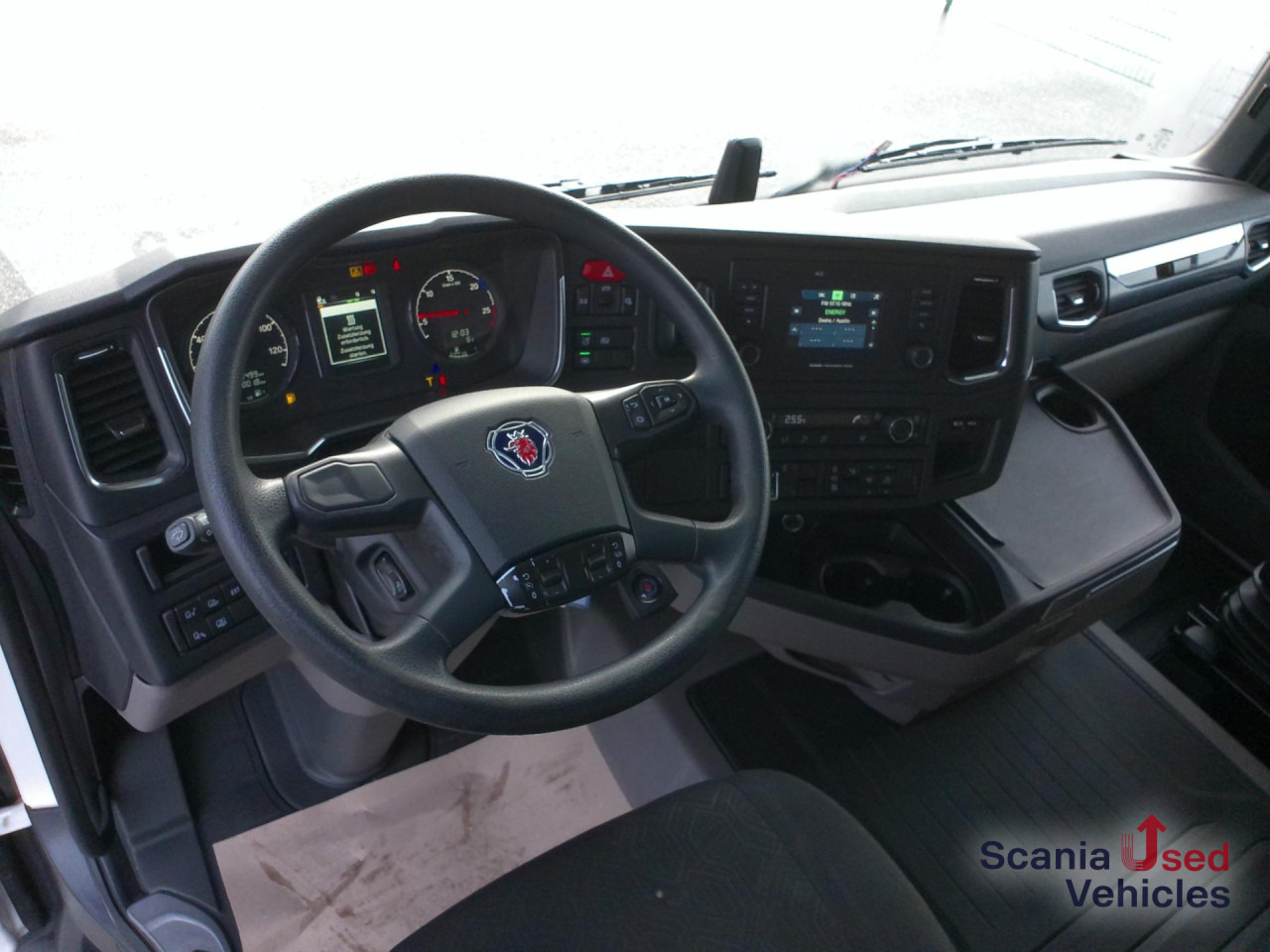 SCANIA R 410 A4x2NA 2 Tanks Standklima ALU TOP!!! - Тягач: фото 2 SCANIA R 410 A4x2NA 2 Tanks Standklima ALU TOP!!! - Тягач: фото 2