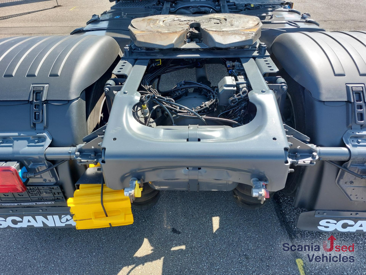 SCANIA R 450 A4x2EB Mega Jumbo Volumen DAB Standklima - Тягач: фото 2 SCANIA R 450 A4x2EB Mega Jumbo Volumen DAB Standklima - Тягач: фото 2