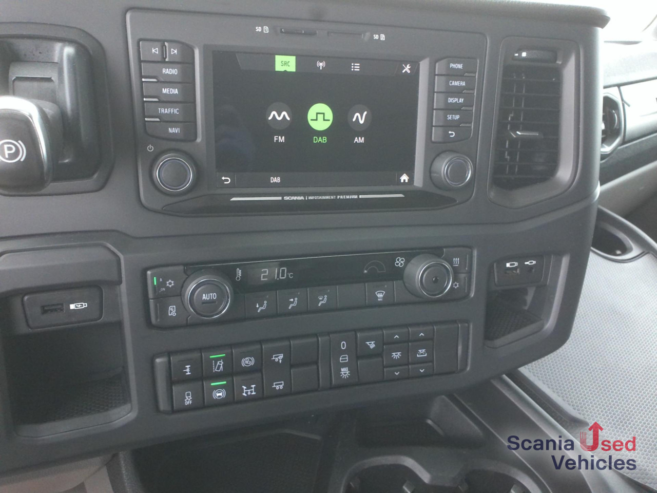 SCANIA R 460 A4x2NA - Тягач: фото 3 SCANIA R 460 A4x2NA - Тягач: фото 3