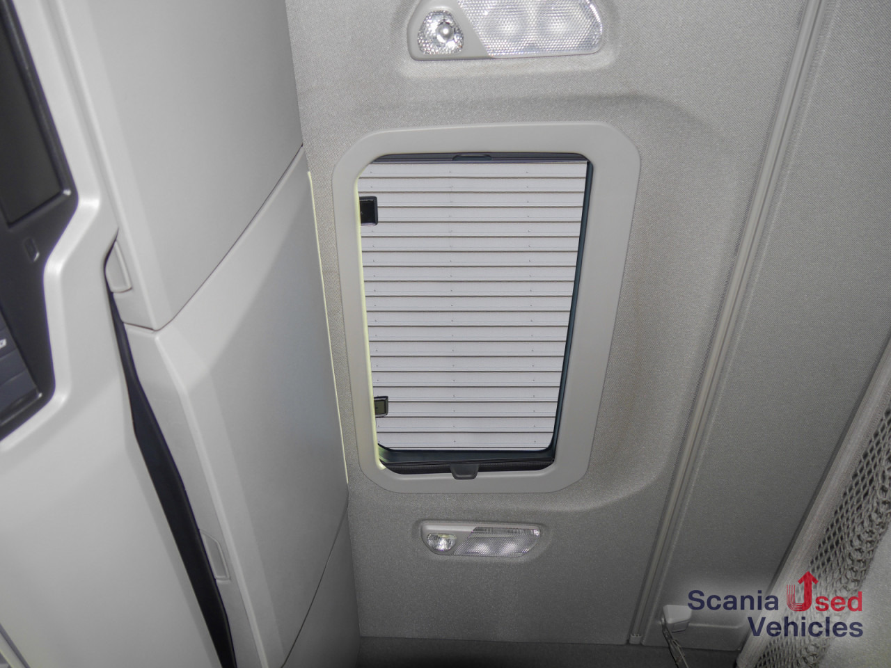 SCANIA R 460 A4x2NA - SUPER - - Тягач: фото 2 SCANIA R 460 A4x2NA - SUPER - - Тягач: фото 2