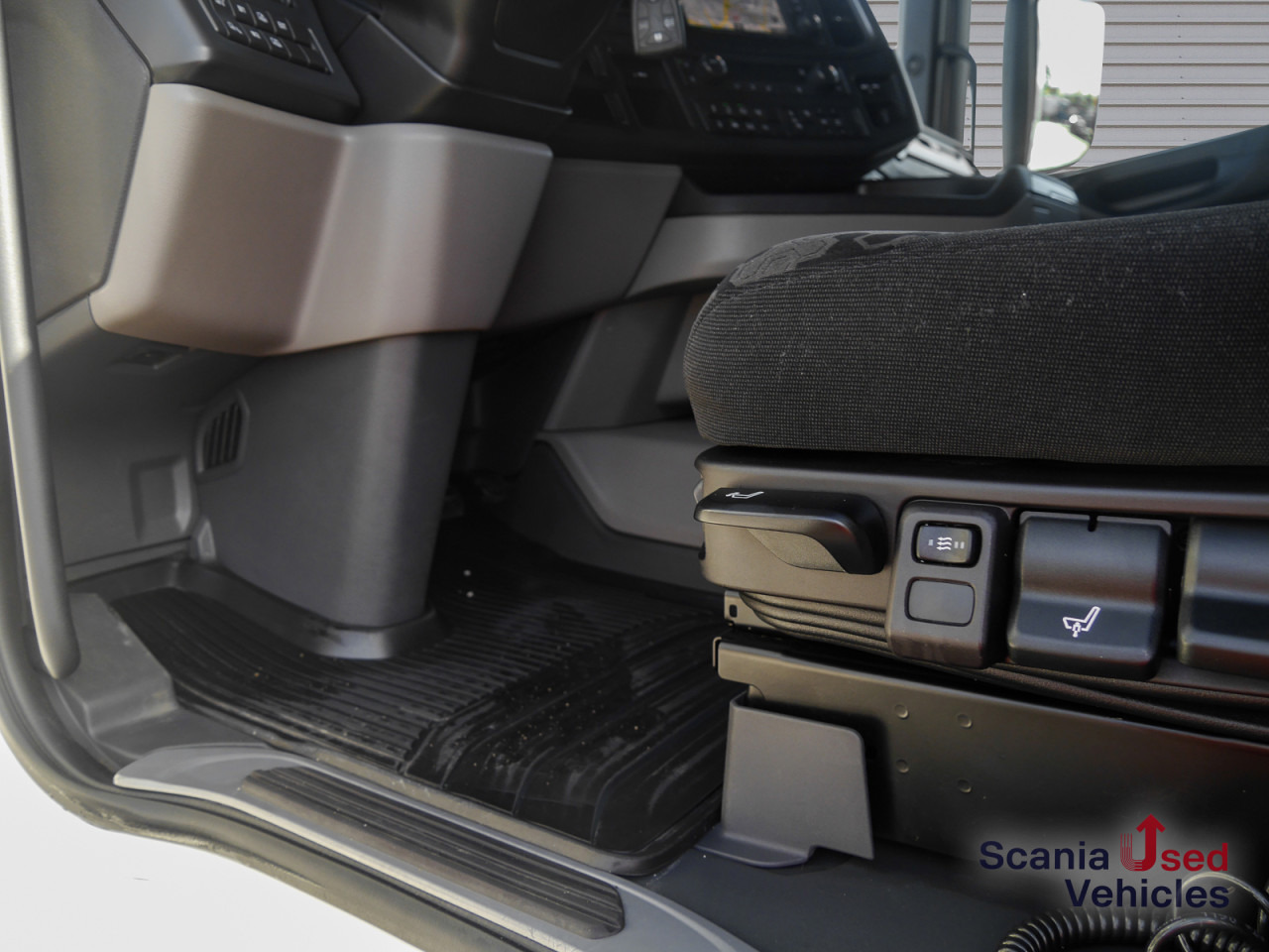 SCANIA R 460 A4x2NA - SUPER - - Тягач: фото 3 SCANIA R 460 A4x2NA - SUPER - - Тягач: фото 3