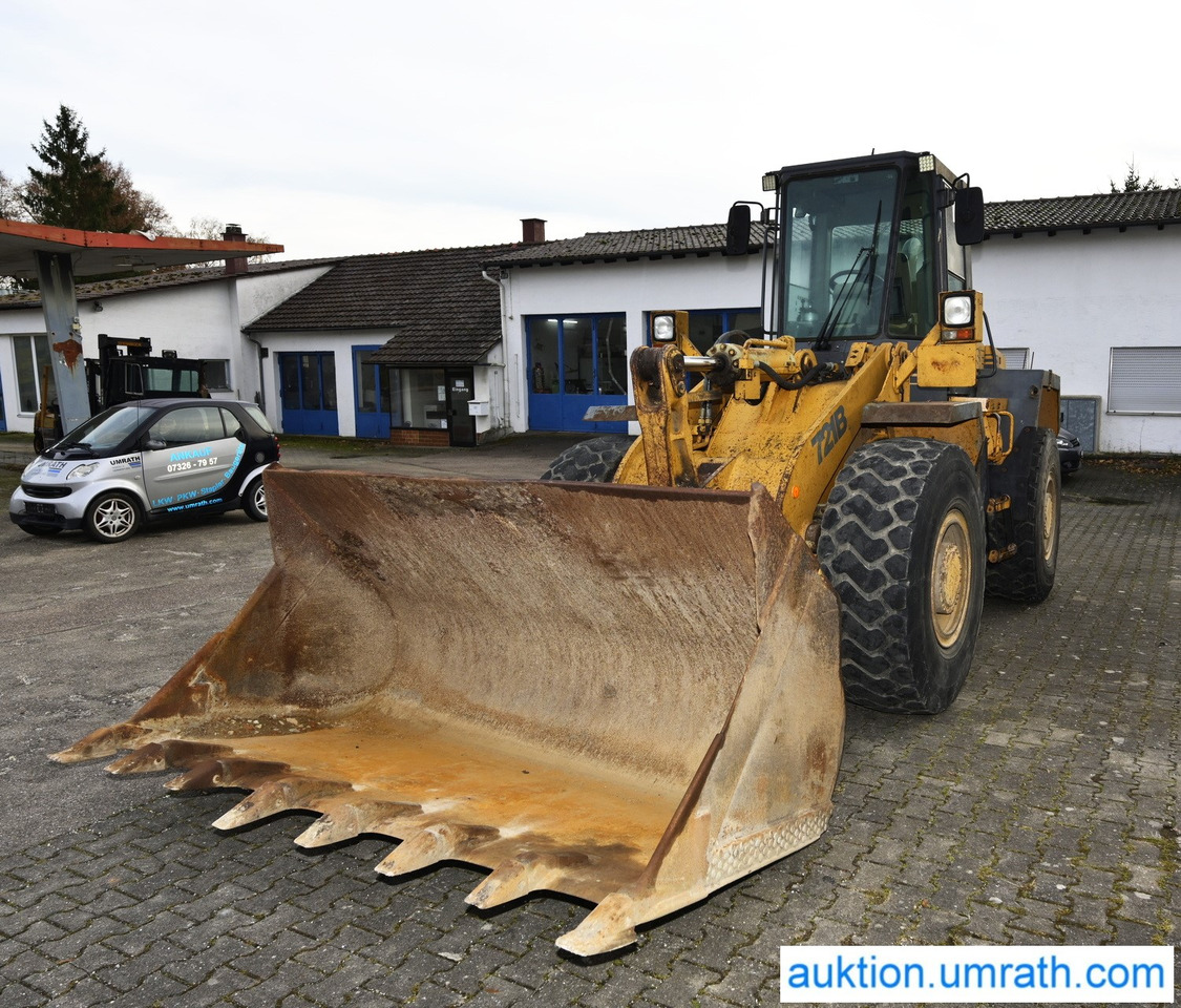 CASE 721 B - Колёсный погрузчик: фото 2 CASE 721 B - Колёсный погрузчик: фото 2