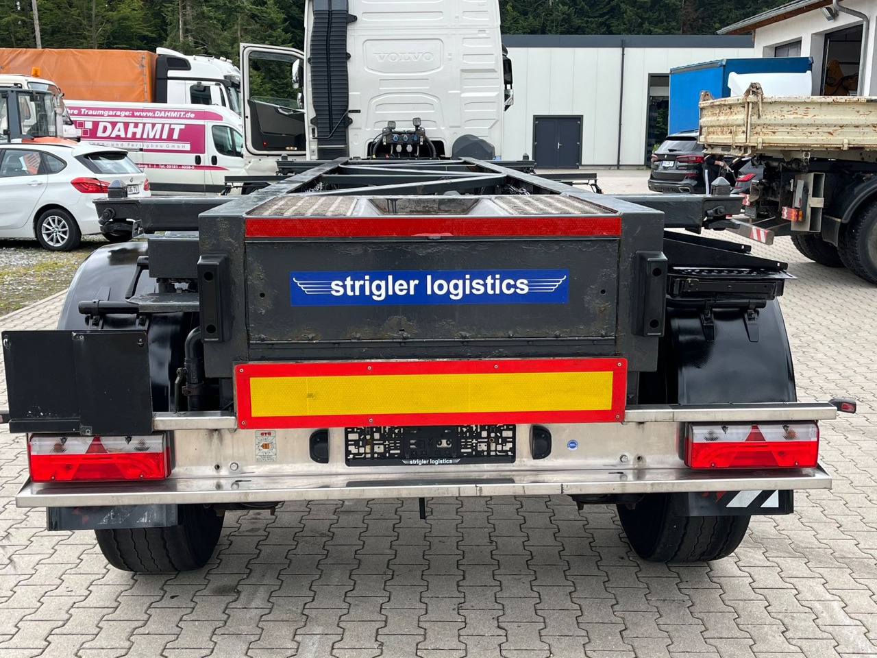 Schwarzmüller S1 R-Serie Tank Chassis ADR SAF Alufelgen - Полуприцеп-контейнеровоз/ Сменный кузов: фото 4 Schwarzmüller S1 R-Serie Tank Chassis ADR SAF Alufelgen - Полуприцеп-контейнеровоз/ Сменный кузов: фото 4