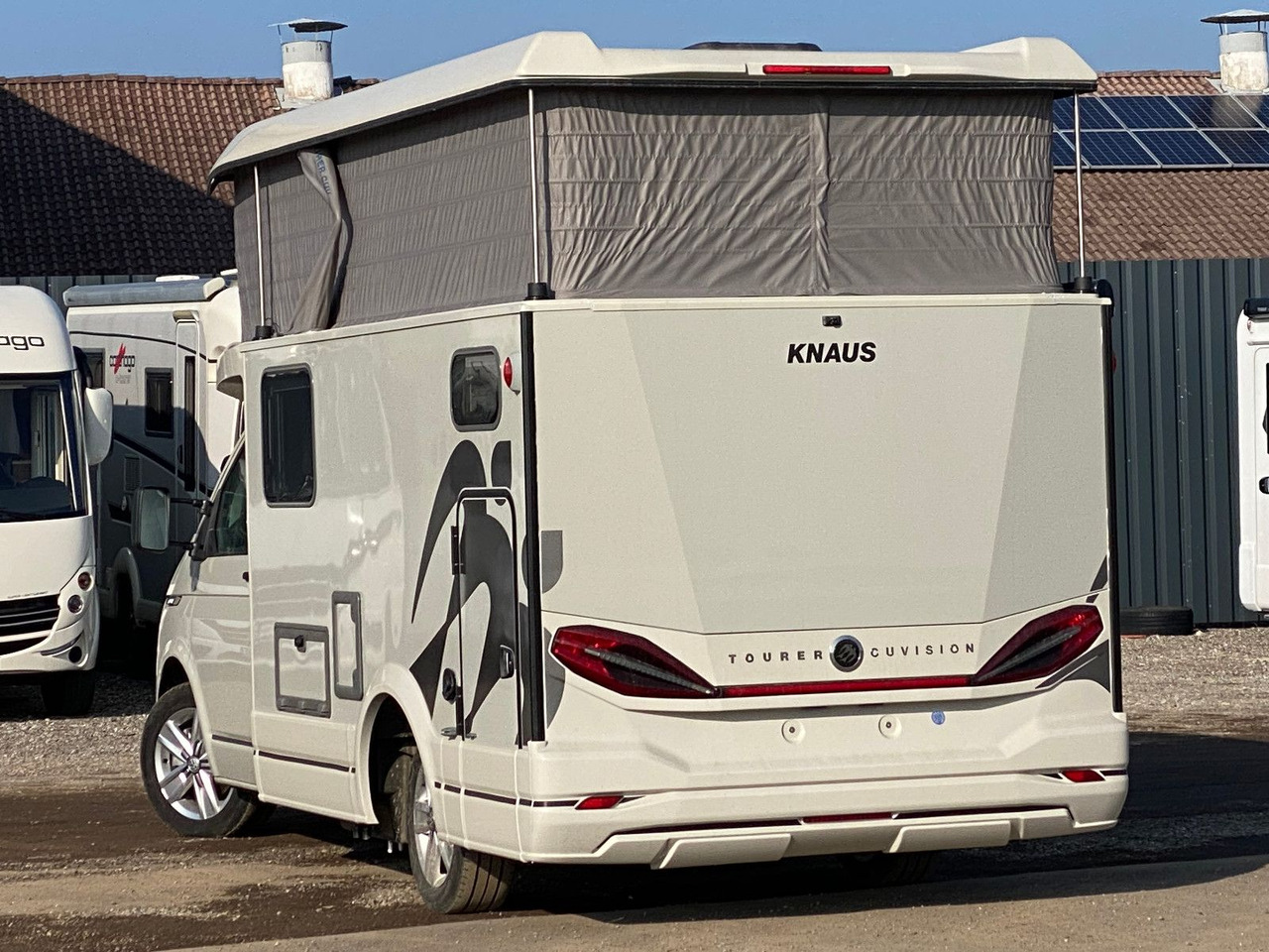Knaus Tourer CUV 500 MQ CUVISION ohne Slide Bett - Полуинтегрированный автодом: фото 5 Knaus Tourer CUV 500 MQ CUVISION ohne Slide Bett - Полуинтегрированный автодом: фото 5