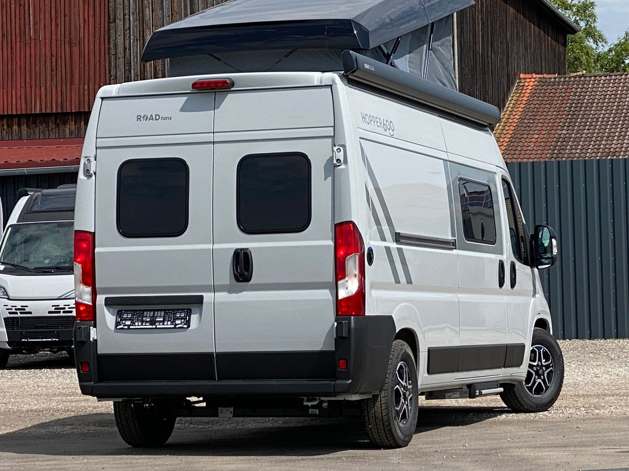 LMC INNOVAN 600 ,Aufstelldach,Automatik,25 Modell - Кастенваген: фото 5 LMC INNOVAN 600 ,Aufstelldach,Automatik,25 Modell - Кастенваген: фото 5