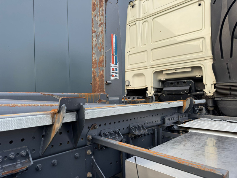 DAF XF 440 SC / 6X2 / VDL Hook / TUV: 6-2026 / NL truck - Крюковой мультилифт: фото 5 DAF XF 440 SC / 6X2 / VDL Hook / TUV: 6-2026 / NL truck - Крюковой мультилифт: фото 5