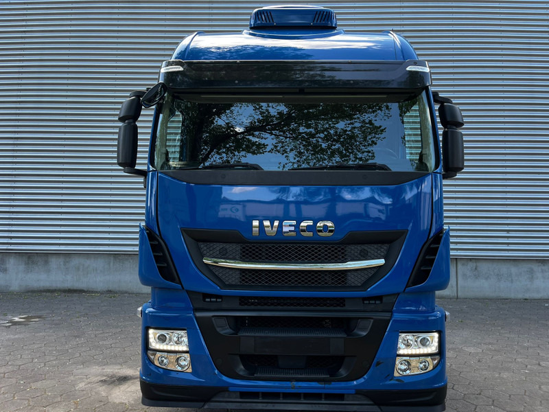 Iveco Stralis AS 570 / Retarder / Roof Klima / 2 Tanks / 2 In Stock - Тягач: фото 4 Iveco Stralis AS 570 / Retarder / Roof Klima / 2 Tanks / 2 In Stock - Тягач: фото 4
