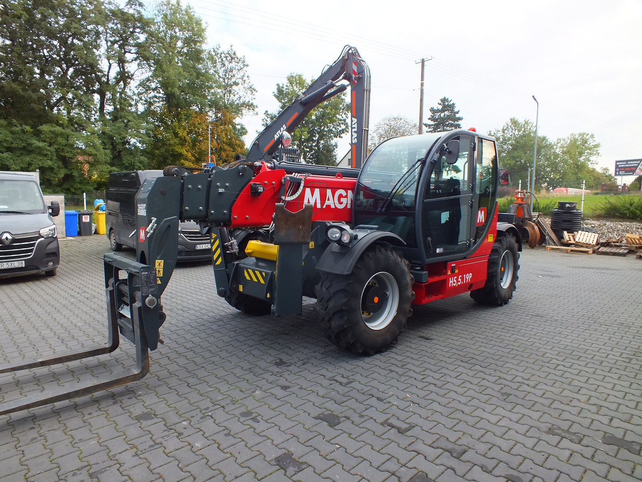 MAGNI TH5,5.19P - Телескопический фронтальный погрузчик для Строительной техники: фото 5 MAGNI TH5,5.19P - Телескопический фронтальный погрузчик для Строительной техники: фото 5