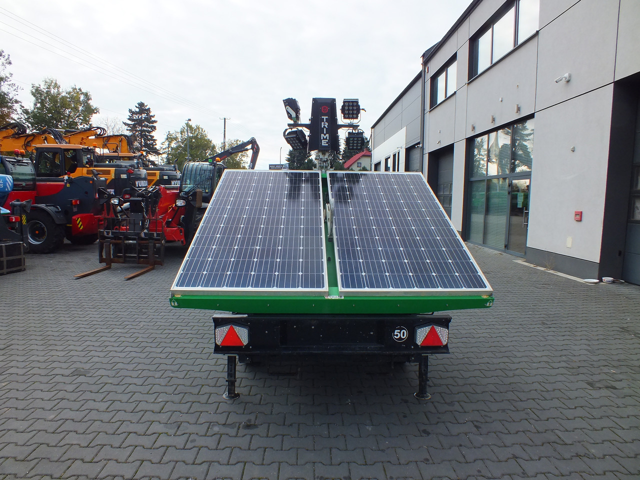 TRIME X-SOLAR - Осветительная мачта для Экскаваторов: фото 2 TRIME X-SOLAR - Осветительная мачта для Экскаваторов: фото 2