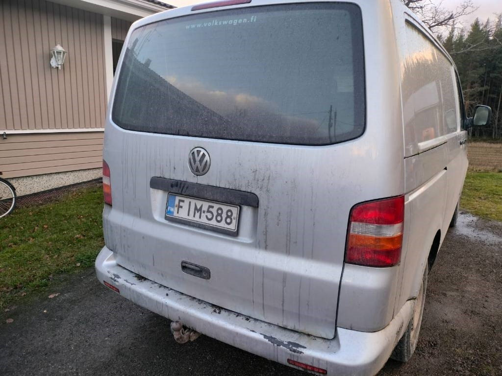 Легковой фургон Volkswagen Transporter 1.9 TDI: фото 8 Легковой фургон Volkswagen Transporter 1.9 TDI: фото 8
