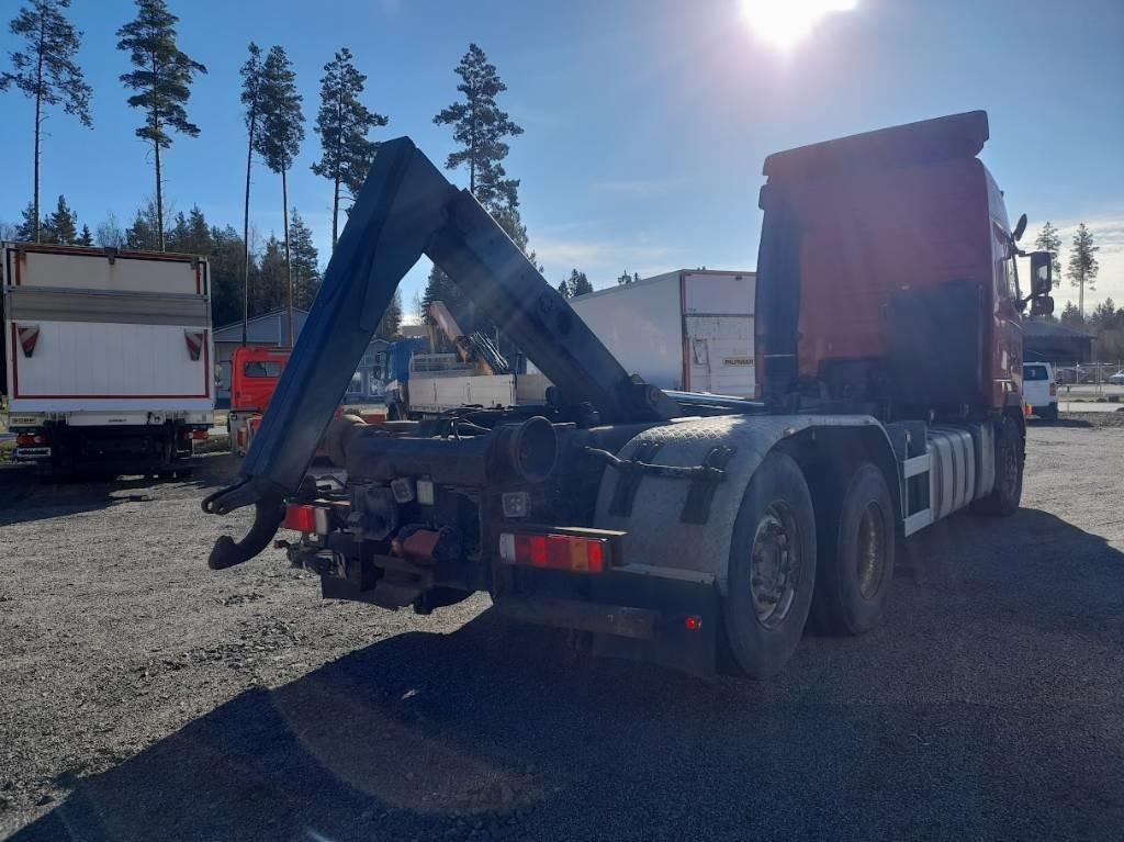 Volvo FH 13 480 - Крюковой мультилифт: фото 4 Volvo FH 13 480 - Крюковой мультилифт: фото 4