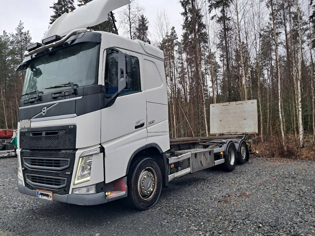 Volvo FH 13 500 - Лесовоз: фото 1 Volvo FH 13 500 - Лесовоз: фото 1