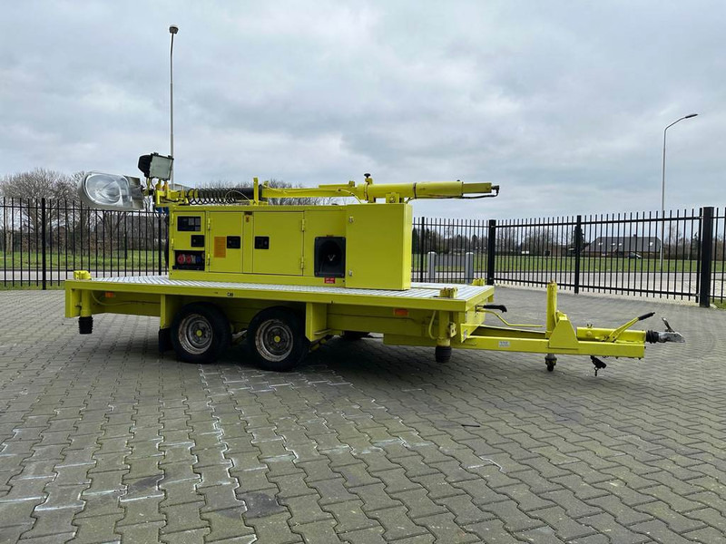 Atlas-Copco Unique generator with light pole on trailer! - Электрогенератор: фото 3 Atlas-Copco Unique generator with light pole on trailer! - Электрогенератор: фото 3