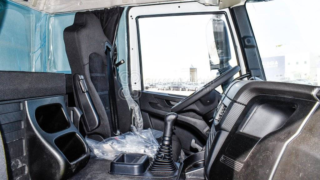 Грузовик-шасси IVECO T-WAY Chassis  6×4 AT380T47H WHEELBASE 4500 MY24: фото 15