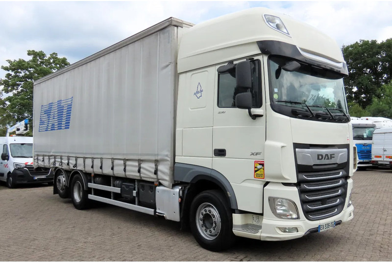 DAF XF 530 6x2 Frigo, lift roof, moving axel, P-cooling, etc - Тентованный грузовик: фото 1 DAF XF 530 6x2 Frigo, lift roof, moving axel, P-cooling, etc - Тентованный грузовик: фото 1