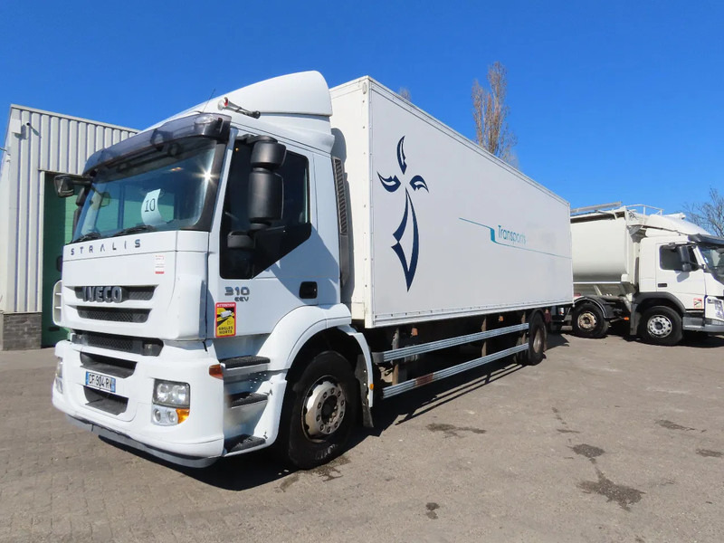 Iveco Stralis 310 8 meter box! Retarder, Great condition! - Грузовик с закрытым кузовом: фото 2 Iveco Stralis 310 8 meter box! Retarder, Great condition! - Грузовик с закрытым кузовом: фото 2