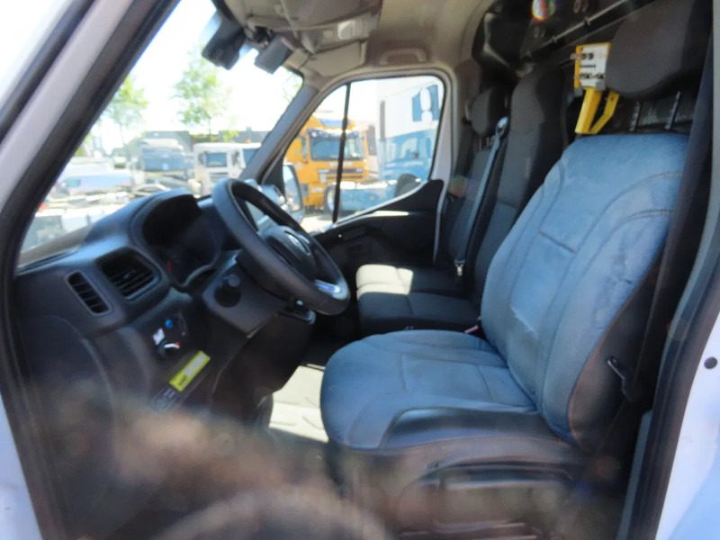 Лёгкий коммерческий автомобиль Renault Master 10,5 m, 3 seats, 3500 kg, euro6: фото 13 Лёгкий коммерческий автомобиль Renault Master 10,5 m, 3 seats, 3500 kg, euro6: фото 13
