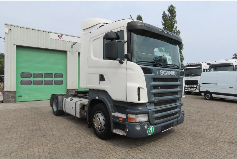 Scania R420 2 tanks, 2 beds, manual gearbox - Тягач: фото 1 Scania R420 2 tanks, 2 beds, manual gearbox - Тягач: фото 1
