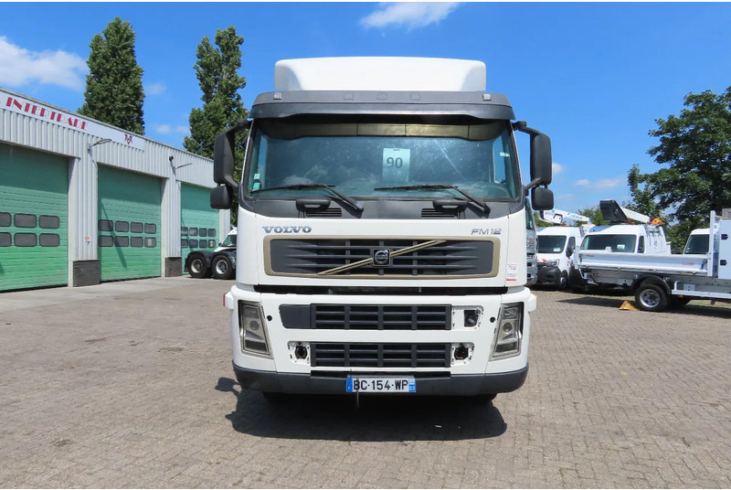 Volvo FM 12.380 8x4 FULL SPRING. 100% condition! - Грузовик-шасси: фото 4 Volvo FM 12.380 8x4 FULL SPRING. 100% condition! - Грузовик-шасси: фото 4