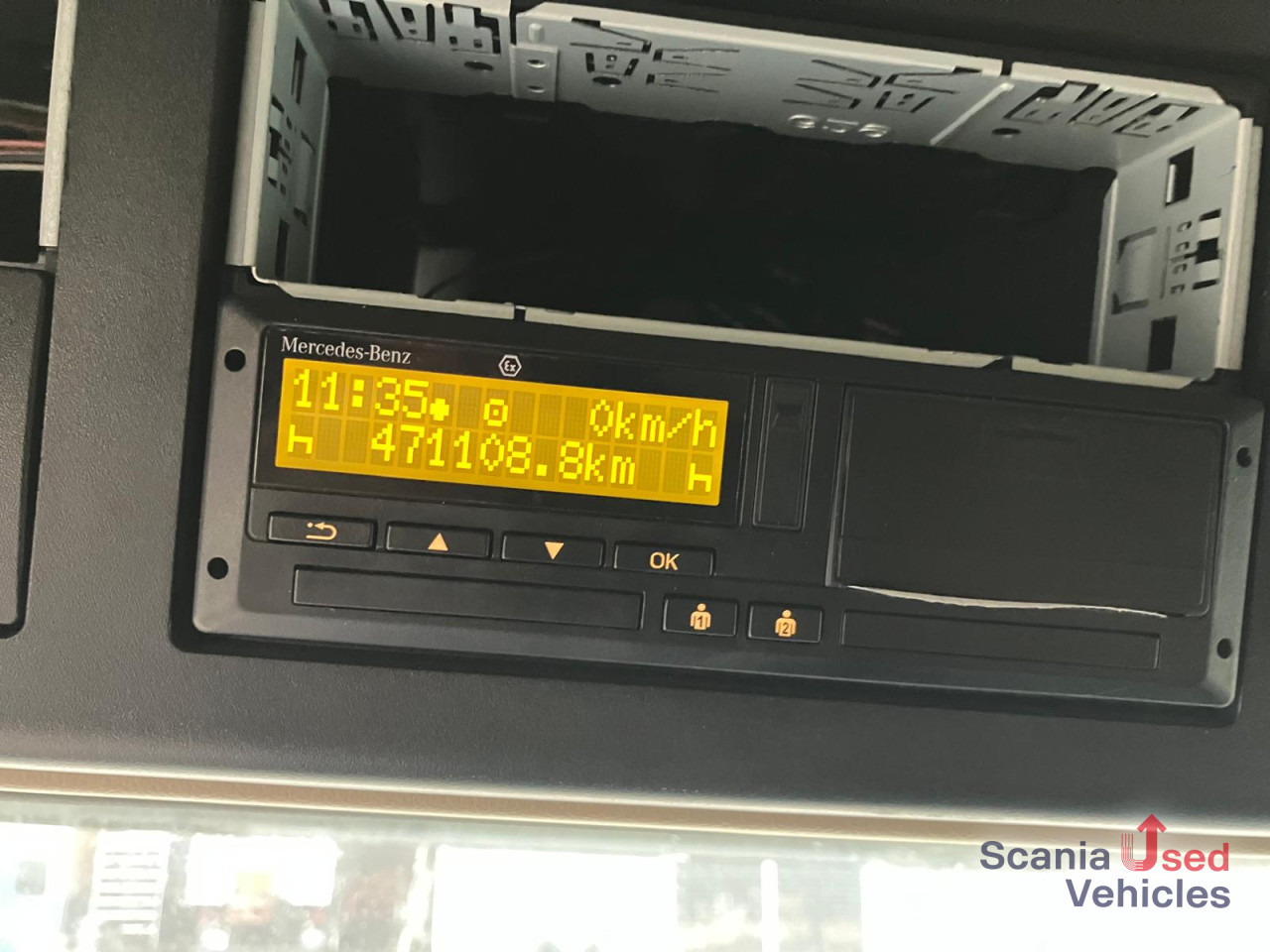 MERCEDES-BENZ Actros 1848 Retarder Blatt/Luft Retarder! - Тягач: фото 5 MERCEDES-BENZ Actros 1848 Retarder Blatt/Luft Retarder! - Тягач: фото 5