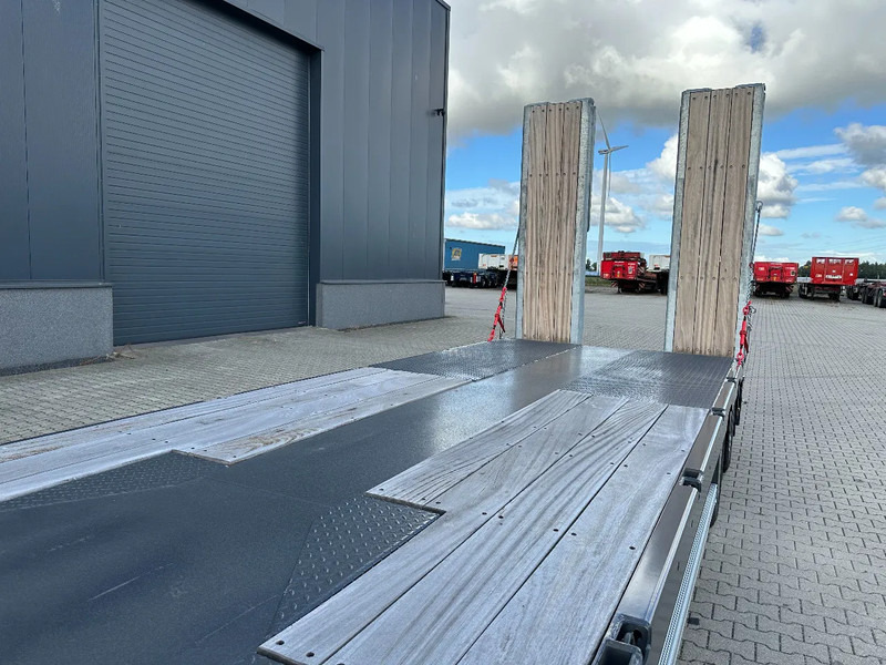 Faymonville MAX600-S-4-8.90-U, 4 axles (2 + 2), hydraulic ramps, loading-floor 8.90cm, NEW!! лизинг Faymonville MAX600-S-4-8.90-U, 4 axles (2 + 2), hydraulic ramps, loading-floor 8.90cm, NEW!!: фото 15