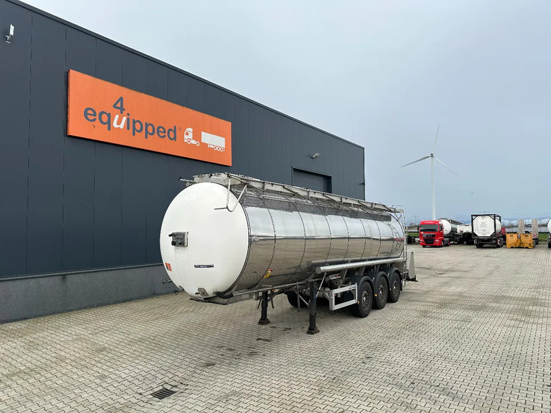 Feldbinder LEVENSMIDDELEN / FOOD / LEBENSMITTEL / 33.500L / 3-COMP / POMP / NL-trailer / APK: 12-2026, 10x beschikbaar - Полуприцеп-цистерна: фото 1 Feldbinder LEVENSMIDDELEN / FOOD / LEBENSMITTEL / 33.500L / 3-COMP / POMP / NL-trailer / APK: 12-2026, 10x beschikbaar - Полуприцеп-цистерна: фото 1