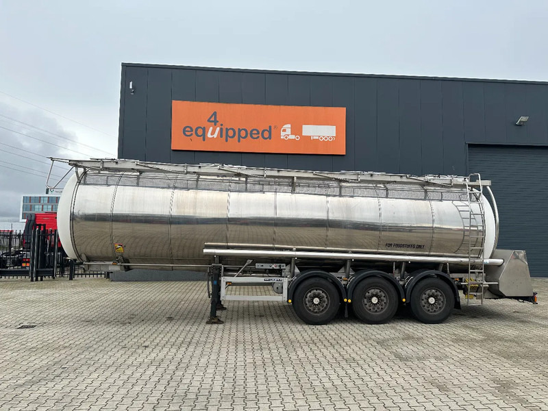 Feldbinder LEVENSMIDDELEN / FOOD / LEBENSMITTEL / 33.500L / 3-COMP / POMP / NL-trailer / APK: 12-2026, 10x beschikbaar - Полуприцеп-цистерна: фото 3 Feldbinder LEVENSMIDDELEN / FOOD / LEBENSMITTEL / 33.500L / 3-COMP / POMP / NL-trailer / APK: 12-2026, 10x beschikbaar - Полуприцеп-цистерна: фото 3