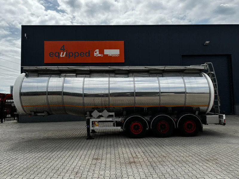 Indox 37.500L / 1-COMP /4-BAFFELS, ADR, L4BH, INOX, NL, APK/ADR till 10/2025, new SAF axles, ALCOA - Полуприцеп-цистерна: фото 2 Indox 37.500L / 1-COMP /4-BAFFELS, ADR, L4BH, INOX, NL, APK/ADR till 10/2025, new SAF axles, ALCOA - Полуприцеп-цистерна: фото 2