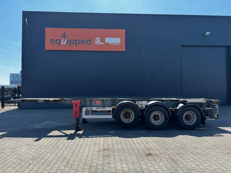 Van Hool 20FT/30FT, ADR (EX/II, EX/III, FL, AT), BPW + drum, ALCOA, galvanized, liftaxle, NL-Chassis, 80% tyres - Полуприцеп-контейнеровоз/ Сменный кузов: фото 3 Van Hool 20FT/30FT, ADR (EX/II, EX/III, FL, AT), BPW + drum, ALCOA, galvanized, liftaxle, NL-Chassis, 80% tyres - Полуприцеп-контейнеровоз/ Сменный кузов: фото 3
