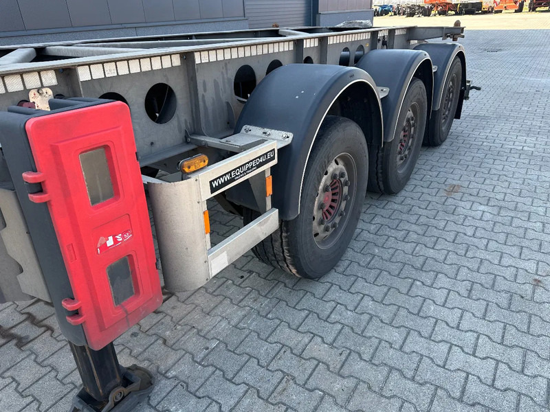 Полуприцеп-контейнеровоз/ Сменный кузов Van Hool 20FT ADR (EX/II, EX/III, FL, AT), SAF + DISC, empty weight: 2.990kg, galvanized, SAF Intradisc, NL-Chassis, ALCOA: фото 9