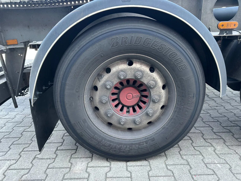 Полуприцеп-контейнеровоз/ Сменный кузов Van Hool 20FT ADR (EX/II, EX/III, FL, AT), SAF + DISC, empty weight: 2.990kg, galvanized, SAF Intradisc, NL-Chassis, ALCOA: фото 12