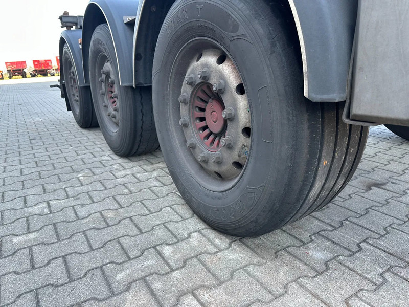 Полуприцеп-контейнеровоз/ Сменный кузов Van Hool 20FT ADR (EX/II, EX/III, FL, AT), SAF + DISC, empty weight: 2.990kg, galvanized, SAF Intradisc, NL-Chassis, ALCOA: фото 13
