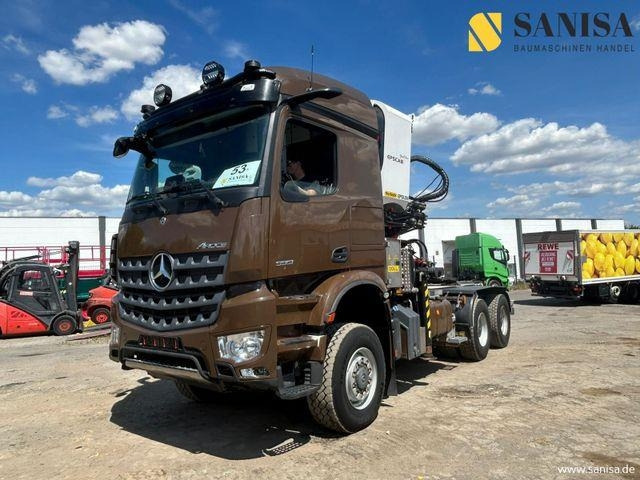 Mercedes-Benz Arocs 3351/6x6/Palfinger Epolsion S260/Langholz - Тягач: фото 1 Mercedes-Benz Arocs 3351/6x6/Palfinger Epolsion S260/Langholz - Тягач: фото 1