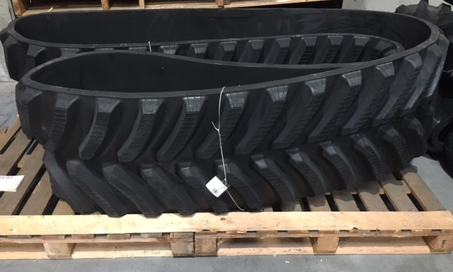 Rubber track for Challenger 65-75-85-95 - Гусеница для Гусеничных тракторов: фото 2 Rubber track for Challenger 65-75-85-95 - Гусеница для Гусеничных тракторов: фото 2