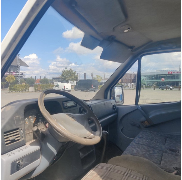 Малотоннажный бортовой грузовик Mercedes-Benz TN-412-DD: фото 6