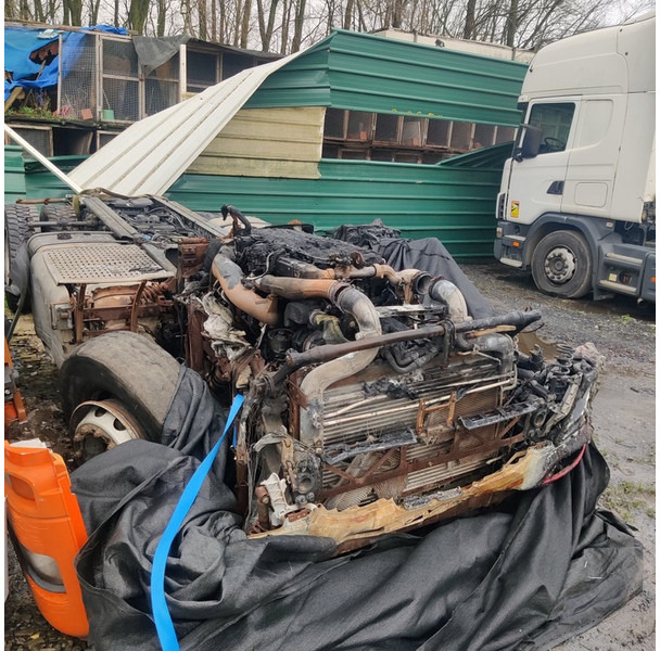 DAF CF-440-MOTOR-PIECES - Тягач: фото 2 DAF CF-440-MOTOR-PIECES - Тягач: фото 2