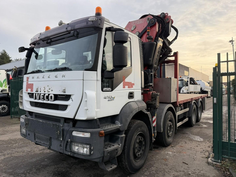 Iveco TRAKKER 410 8x4 + 32m! KRAN FASSI F800 6x + FLY-JIB 6x + WINCH - MANUAL ZF - CURSOR 13 - *183.000km* - BIG AXLES / HUB REDUCTION - BE TRUCK - Грузовик бортовой/ Платформа, Автоманипулятор: фото 4 Iveco TRAKKER 410 8x4 + 32m! KRAN FASSI F800 6x + FLY-JIB 6x + WINCH - MANUAL ZF - CURSOR 13 - *183.000km* - BIG AXLES / HUB REDUCTION - BE TRUCK - Грузовик бортовой/ Платформа, Автоманипулятор: фото 4