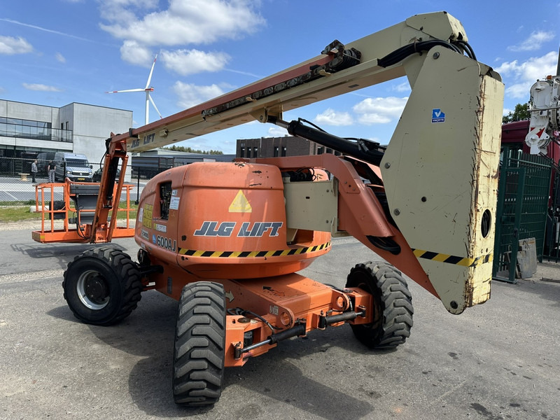 JLG 600AJ 4x4x4 - 20m - 230kg - DIESEL - BE MACHINE - Подъёмник: фото 4 JLG 600AJ 4x4x4 - 20m - 230kg - DIESEL - BE MACHINE - Подъёмник: фото 4