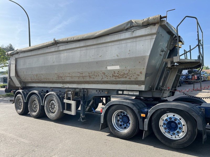 Kempf SKM 35/3 - 7,7m - 30m3 - LIFT AXLE - DISC BRAKES AIR SUSPENSION - STEEL CHASSIS - STEEL BODY - Самосвальный полуприцеп: фото 1 Kempf SKM 35/3 - 7,7m - 30m3 - LIFT AXLE - DISC BRAKES AIR SUSPENSION - STEEL CHASSIS - STEEL BODY - Самосвальный полуприцеп: фото 1