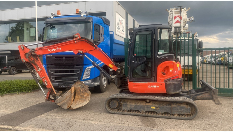 Kubota U48-4 FULL HYDR FUNCTIONS - *2300h* - BLADE - A/C - 3 BUCKETS - Мини-экскаватор: фото 3 Kubota U48-4 FULL HYDR FUNCTIONS - *2300h* - BLADE - A/C - 3 BUCKETS - Мини-экскаватор: фото 3