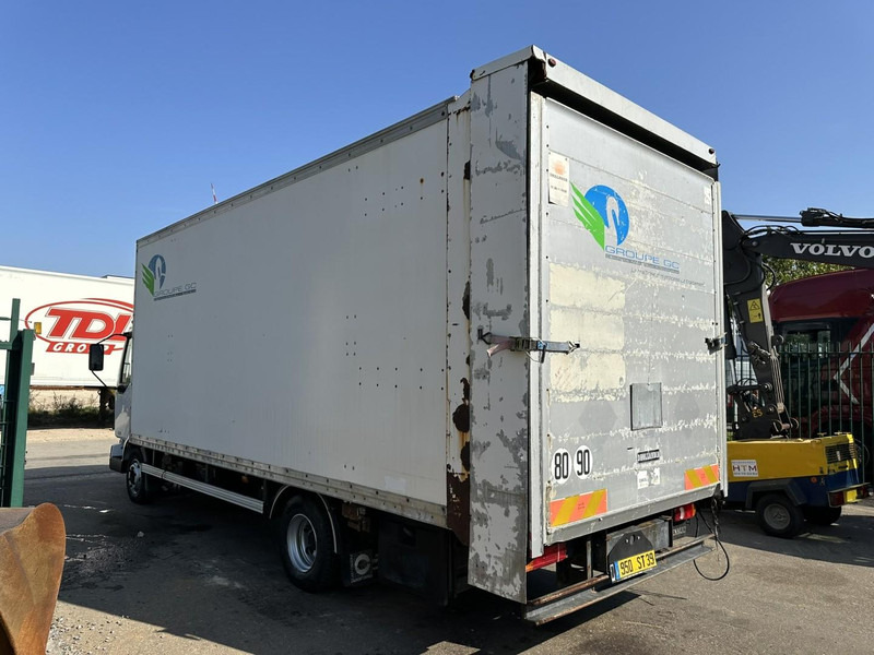 Renault MIDLUM 180 DCI 10T - CLOSED BOX 6.5m x 2.47m x 2.52m - E3 - AIR SUSPENSION - MANUAL - FR TRUCK - Грузовик с закрытым кузовом: фото 4 Renault MIDLUM 180 DCI 10T - CLOSED BOX 6.5m x 2.47m x 2.52m - E3 - AIR SUSPENSION - MANUAL - FR TRUCK - Грузовик с закрытым кузовом: фото 4